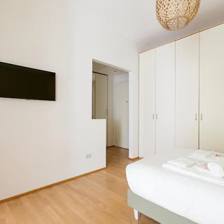 Gerusalemme M5 Yellow With Closed Balcony! Appartement Milaan