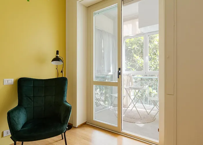 Apartment Gerusalemme M5 Yellow With Closed Balcony!